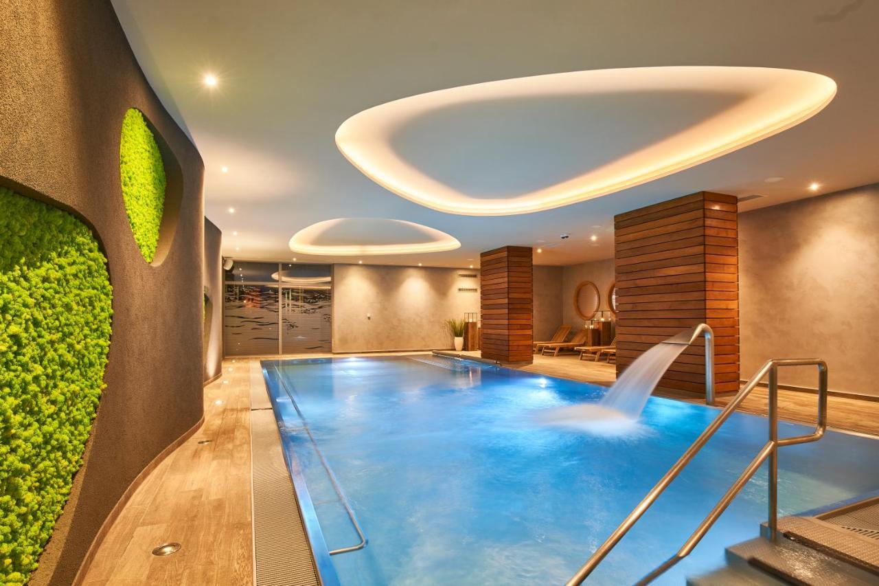 Spa Hotel Felicitas ปอดเยบราดิ ภายนอก รูปภาพ