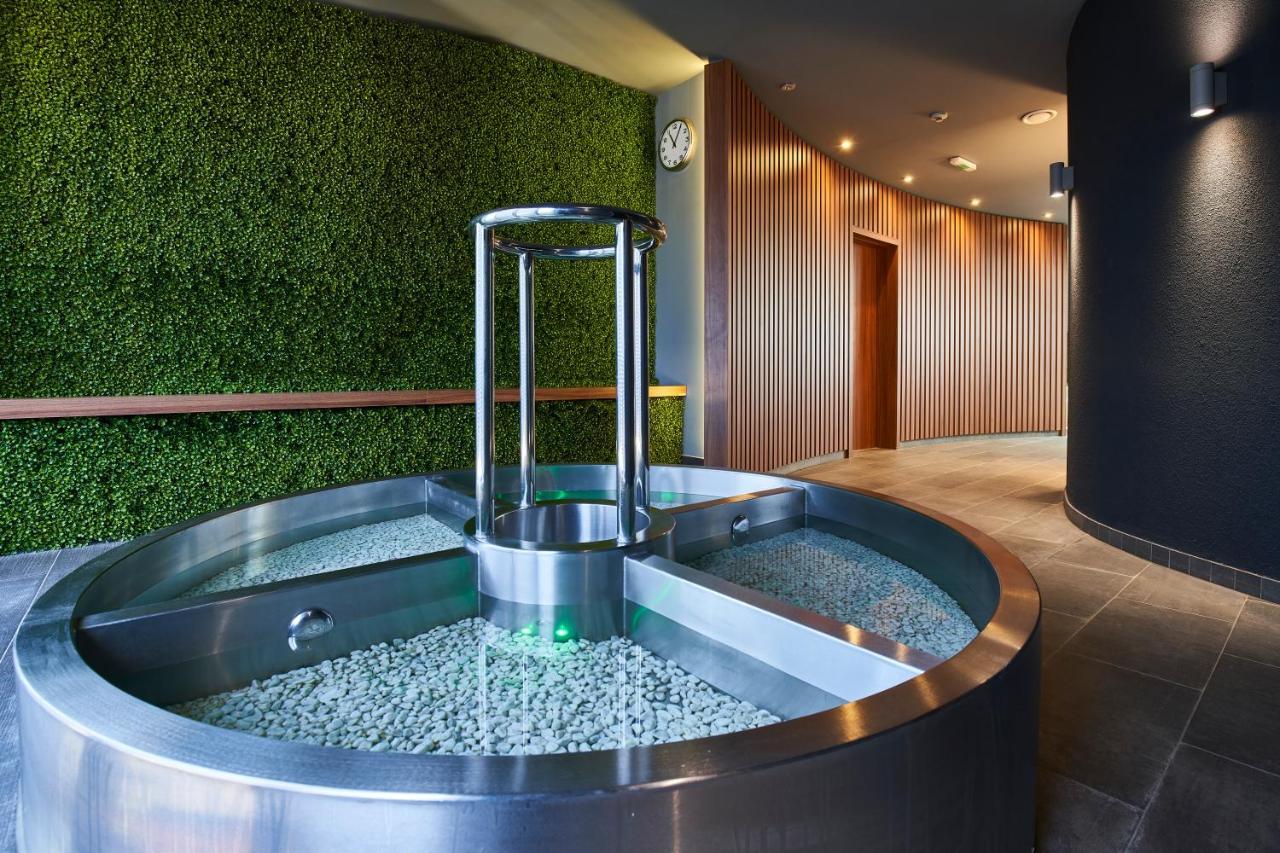 Spa Hotel Felicitas ปอดเยบราดิ ภายนอก รูปภาพ